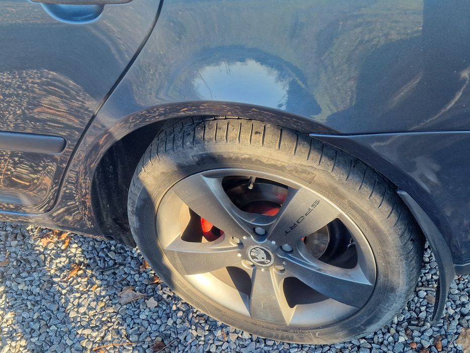 Skoda A5 1.6 FSI elegance