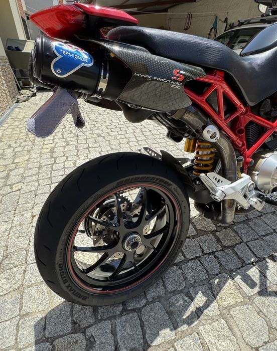 Ducati hypermotard 1100s