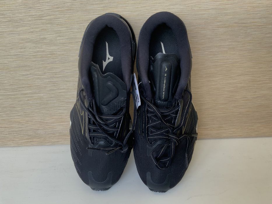 Оригінальні бігові кросівки Mizuno Wave Prophecy 12