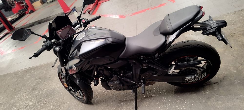 VENDO OU TROCO MT-07 2023/2024 por moto 1000cc
