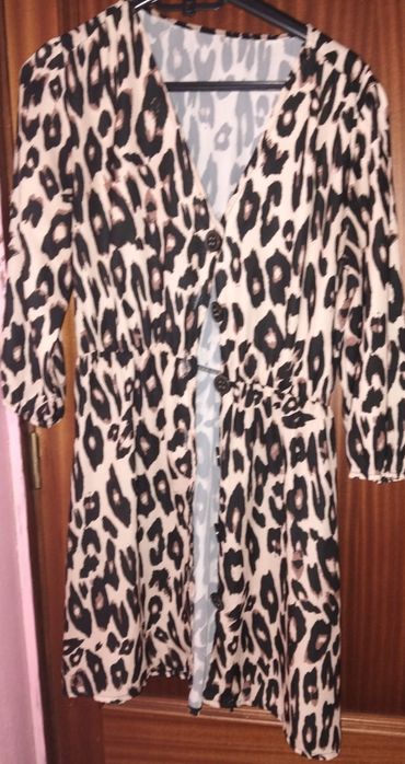 Vestido novo  á 10€