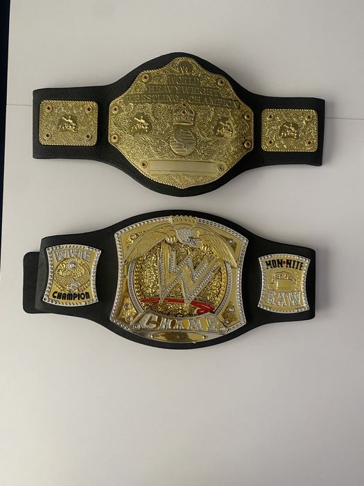 Dwa  pasy wwe wrestling pacyfic jakks pas wee