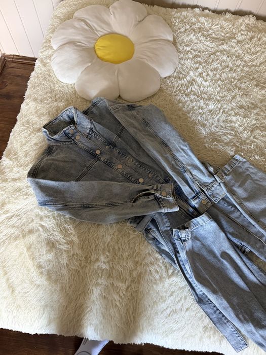 Джинсовий комбінезон mango