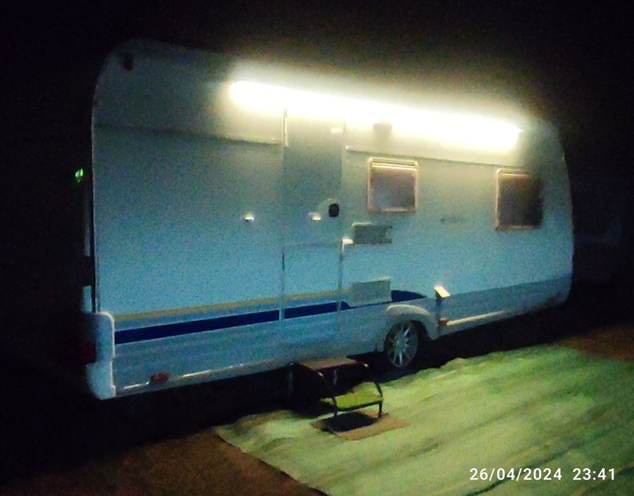 Oportunidade - Caravana Burstner 590Tk - 6 dormidas