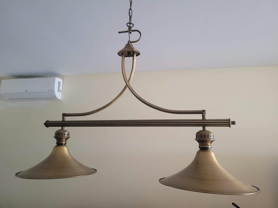 Conjunto de candeeiros de latão
