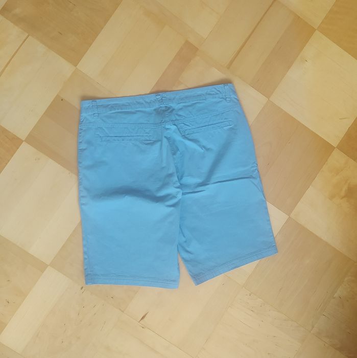 Spodenki damskie bermudy niebieskie 42 jak nowe