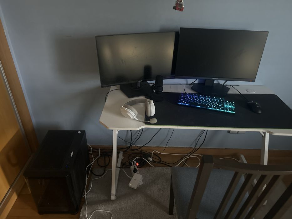 Setup Gaming Completo Ryzen 7 7800X3D + RTX 4060 Ti + 165Hz