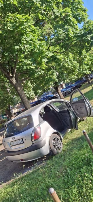 Продам легковое авто