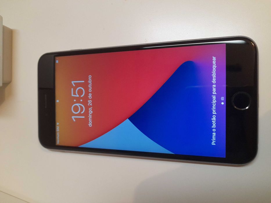 iPhone 6 Plus in excellent condition64564320905474120