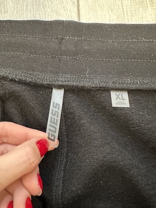 Спортивні штани Guess