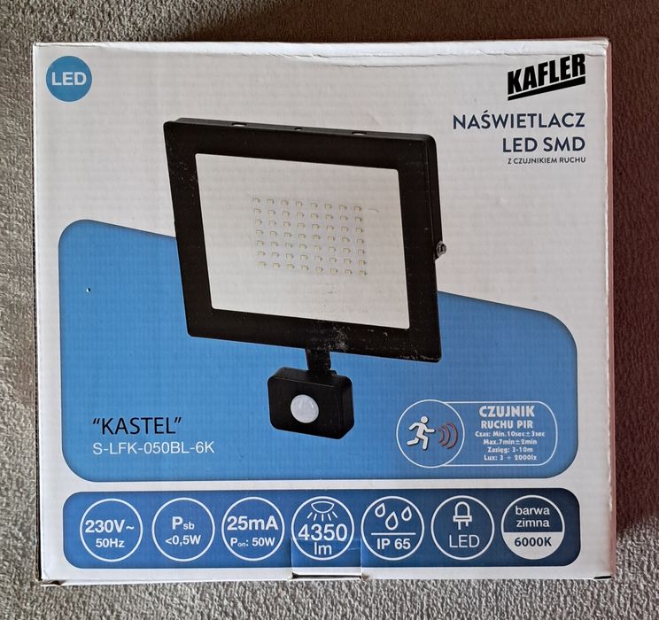 Naświetlacz LED SMD z czujnikiem ruchu Kafler model Kastel, lampa