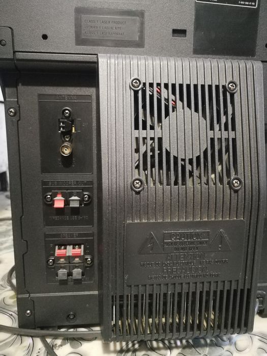 Продам музыкальный центр Sony RG590S