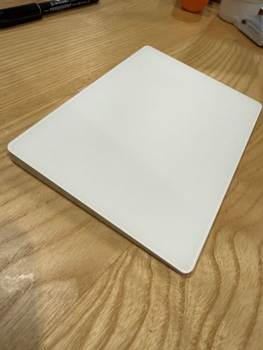 Трекпад Apple lightning