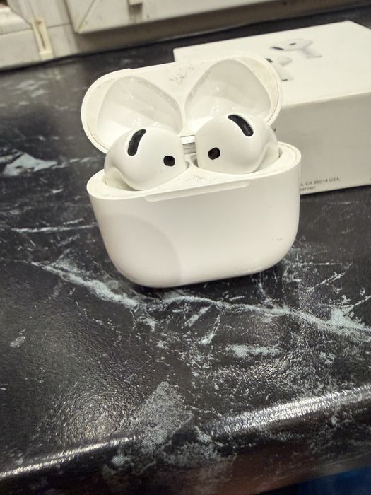 AirPods 4 anc Оригінальні