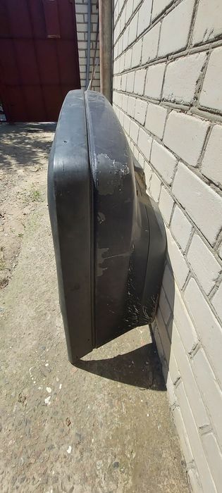 Бампер Пассат б3/б4 седан