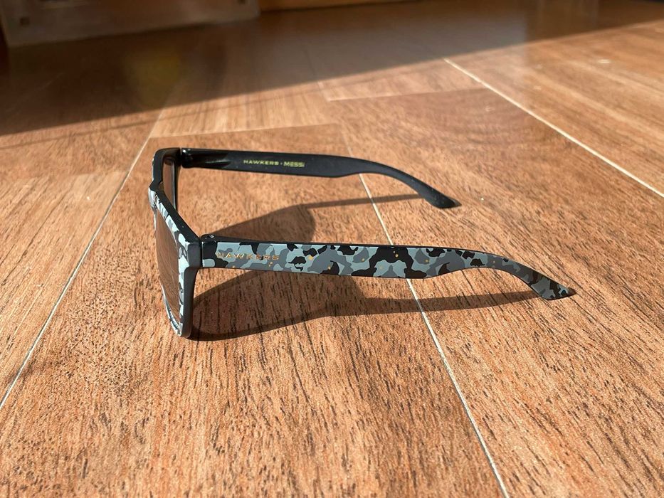 Óculos de sol Hawkers x  Messi