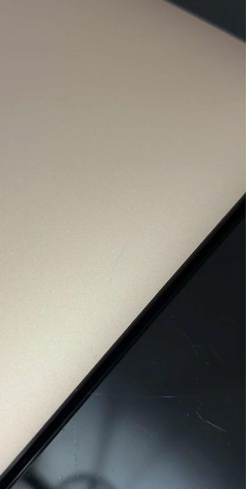 MacBook air 2019 13,3 ROSE GOLD
