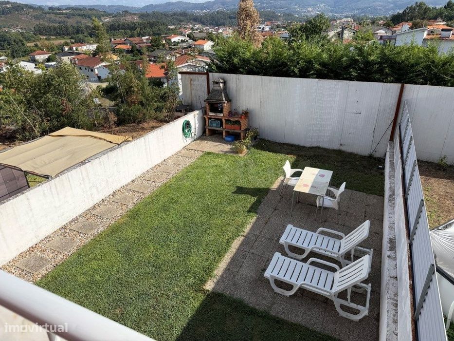 Moradia T3 em Oliveira São Mateus