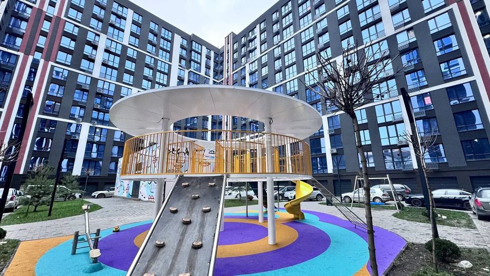 Квартира з ремонтом в зданому будинку, біля ТЦ Велес