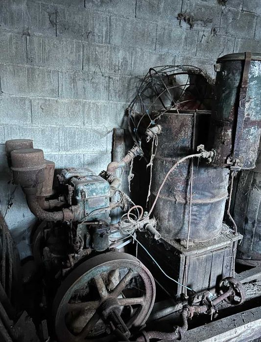 Malhadeira e respectivo motor