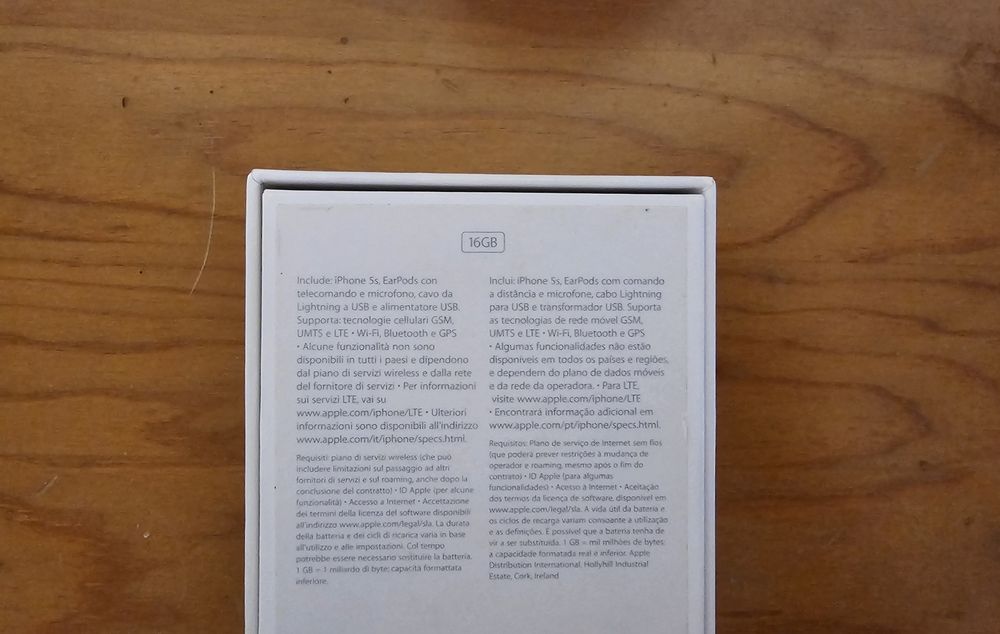 Vende-se iphone 5S para peças.