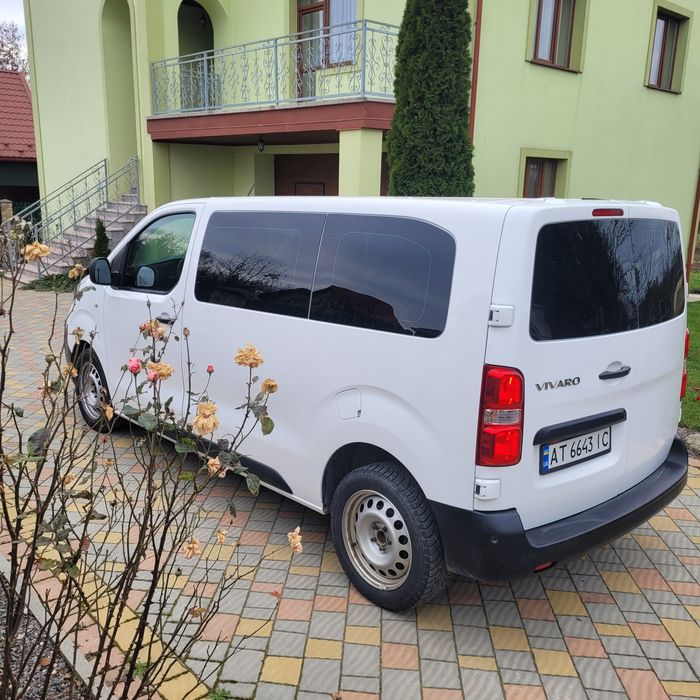 Opel Vivaro 2019r, пасажирний