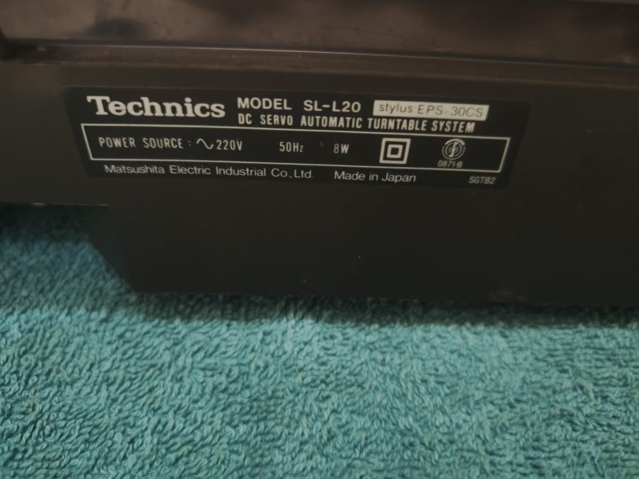 Gramofon Technics SL-L20
