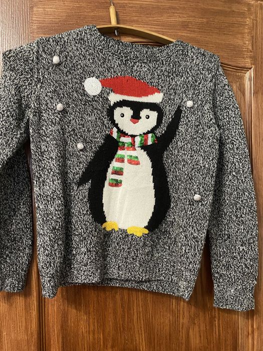 Светр білий одяг для дівчинки р.134-146 приблизно