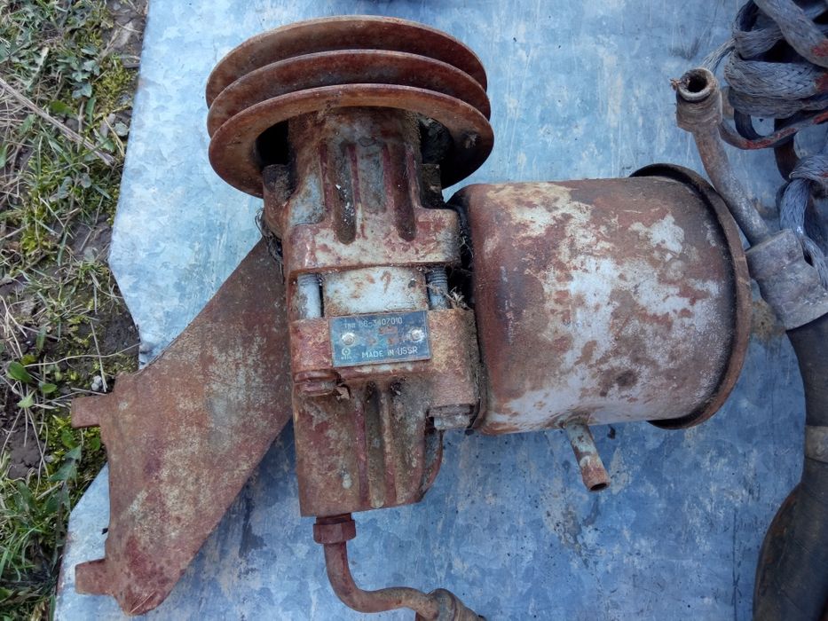 Насос гур газ 66