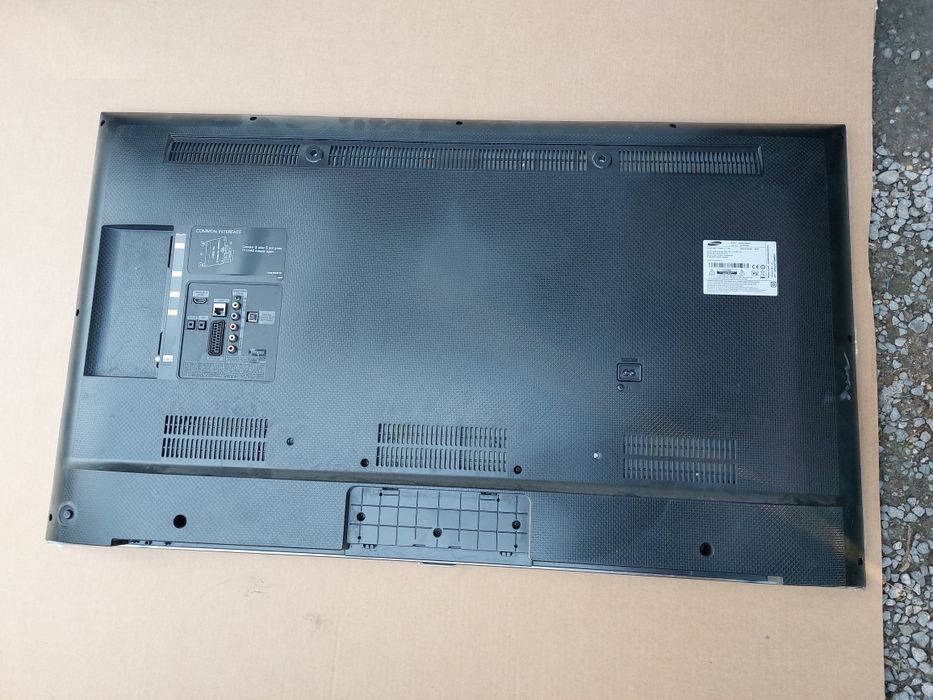 TV Samsung UE485500AW uszkodzony
