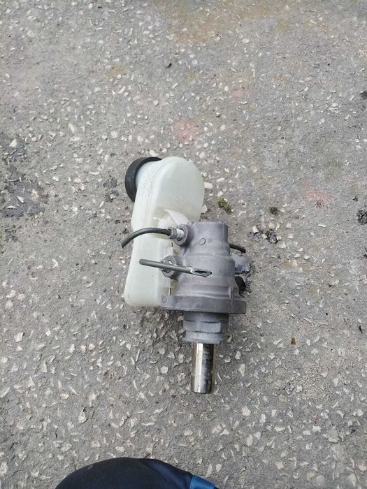 Bomba servo freio Toyota Yaris 2001