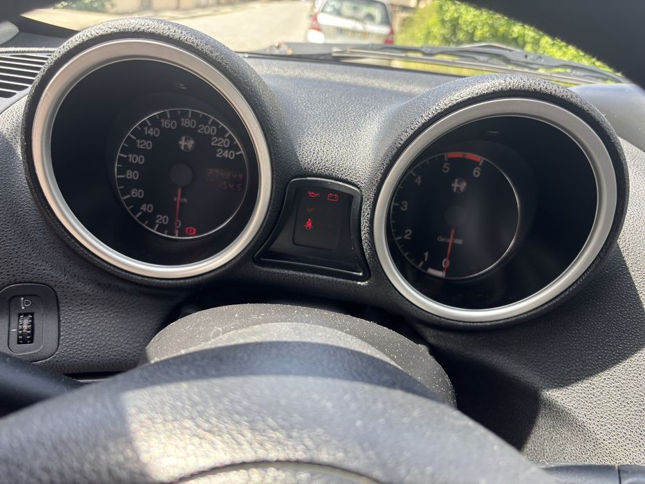 Vendo Alfa Romeo , Valor negociavel