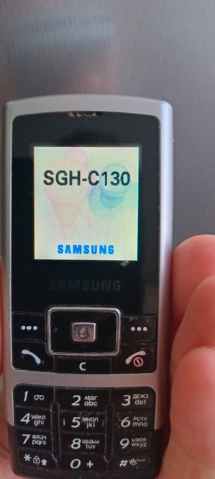 Телефон Samsung.