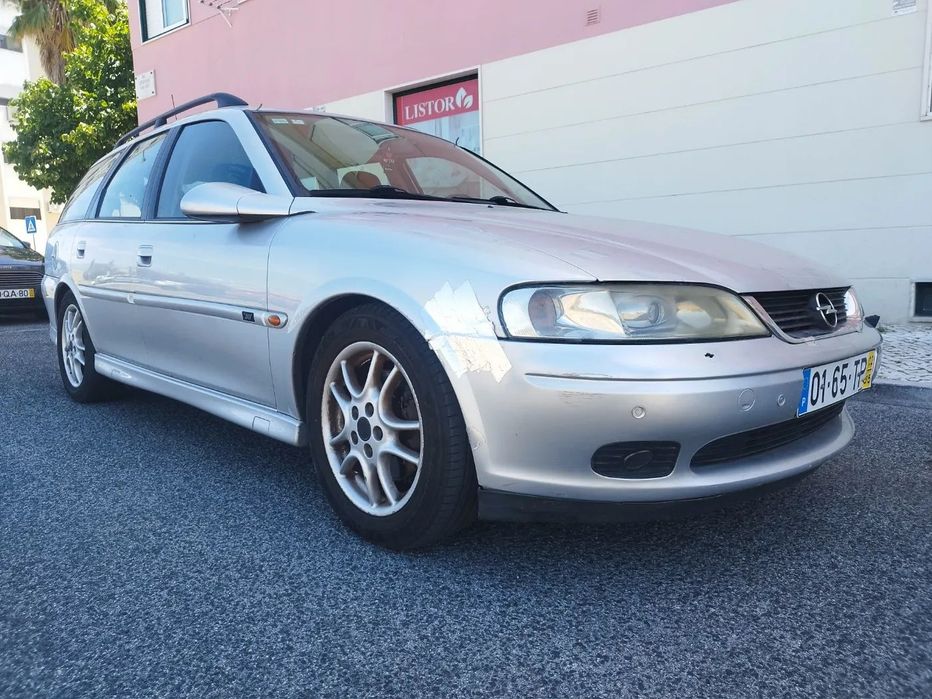Opel Vectra Caravan 1.6 100