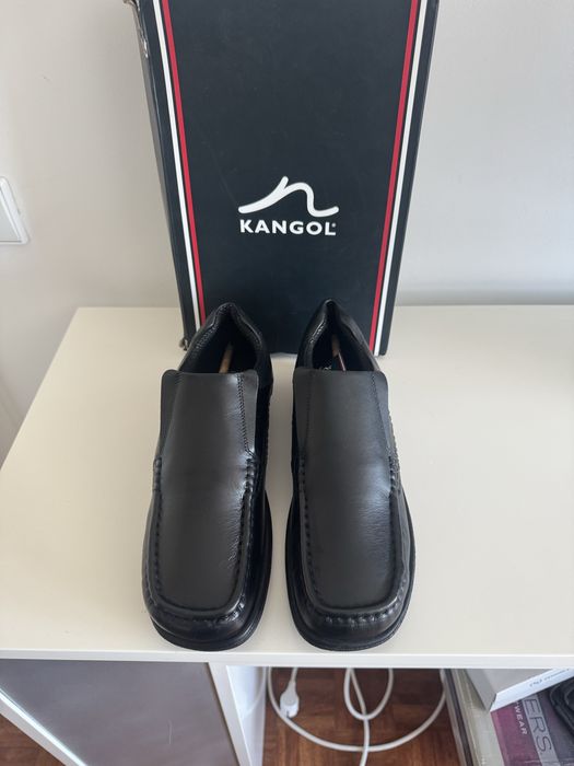 Sapatos pele Kangol NOVOS!