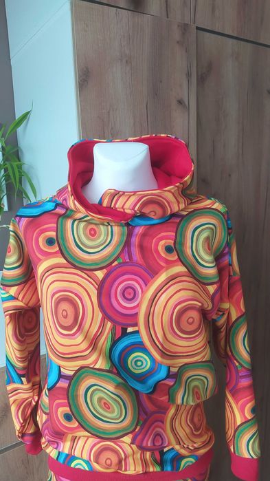 Bluza damska z kapturem