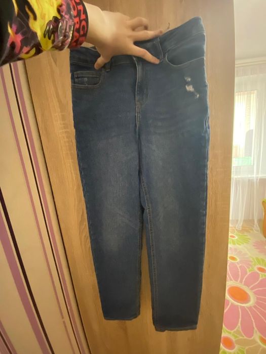 продам джинсы обычные