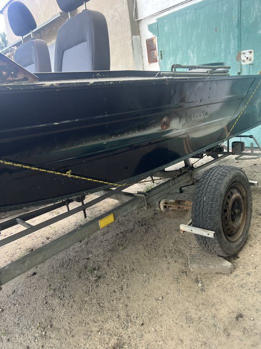 Продам лодку Днепр , Selva 30