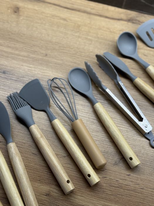 Набір кухонного приладдя