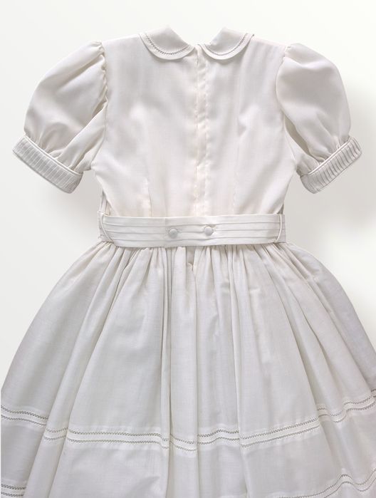 Vestido branco pérola clássico de menina (comunhão)