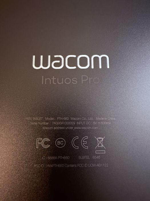 Tablet graficzny Wacom Intuos Pro PTH-660