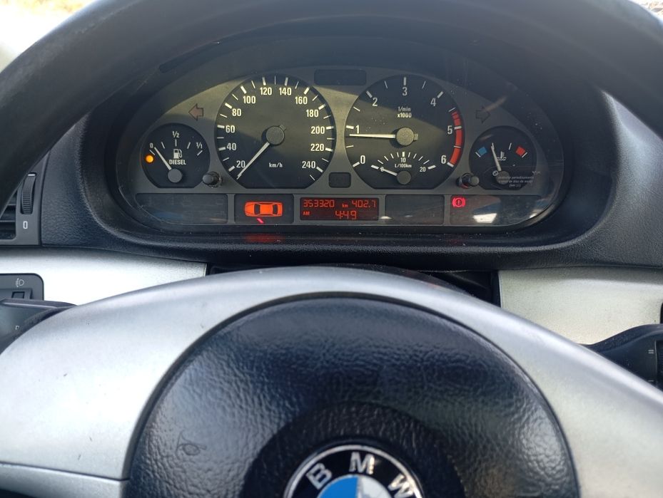 BMW E46 136 CV....