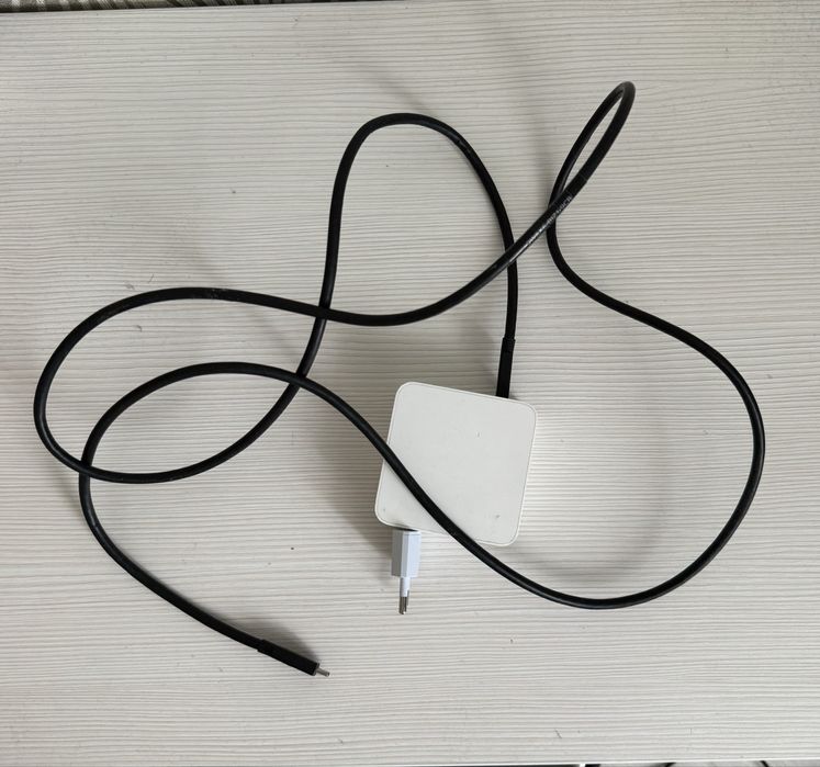 MacBook Air m1 8/256 Space Grey