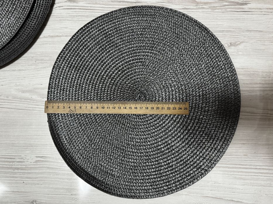 Серветки під тарілки на стіл 4 шт.