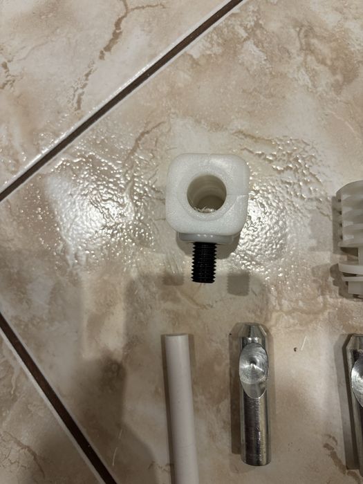 Mocowanie do miski wc  wiszącej