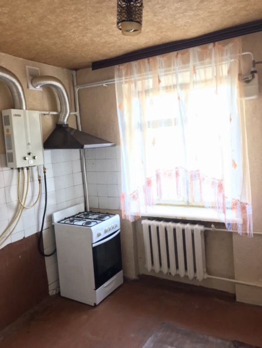 Продам 2 кімнатну квартиру в центрі міста