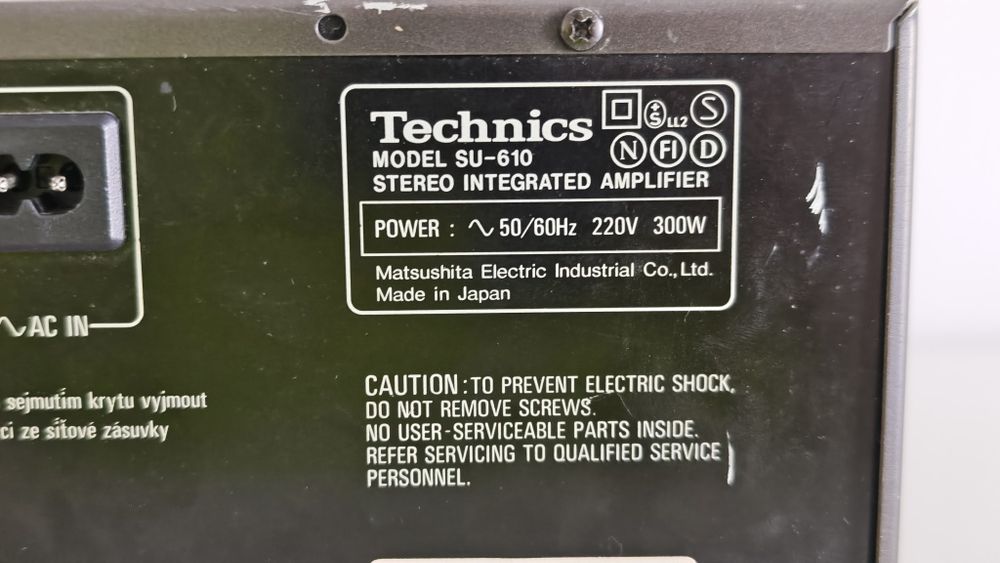 Wzmacniacz Technics SU-610