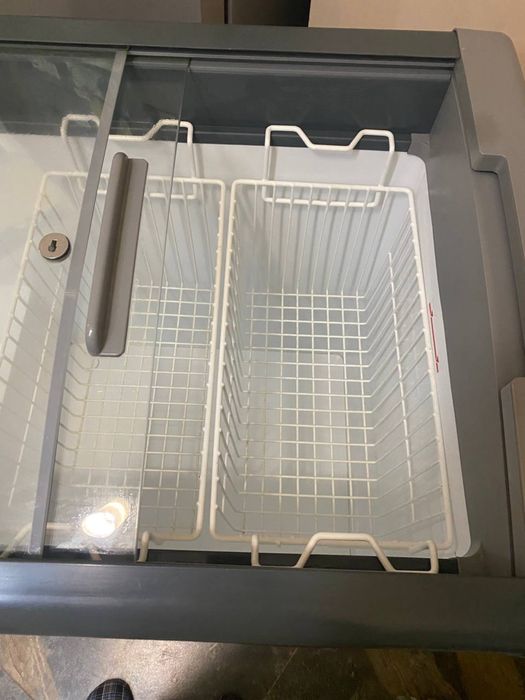 Морозильный ларь Frostor Gellar FG 350 E