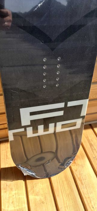 Deska snowboardowa F 2  nowa SMO Camber 163 cm