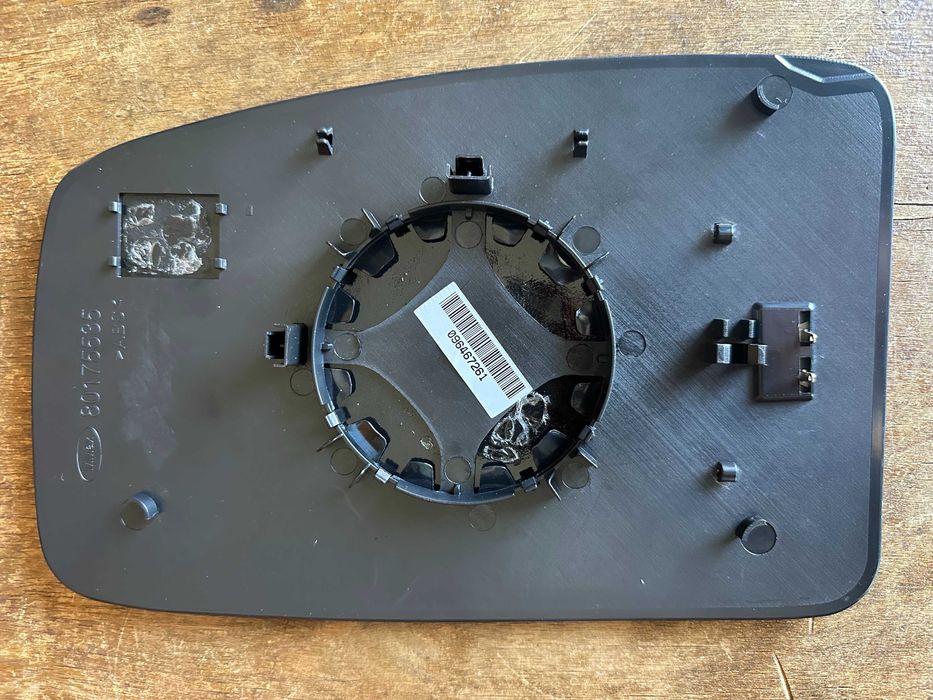 Скло дзеркала Renault Master III, Opel Movano з підігрівом велике ліве